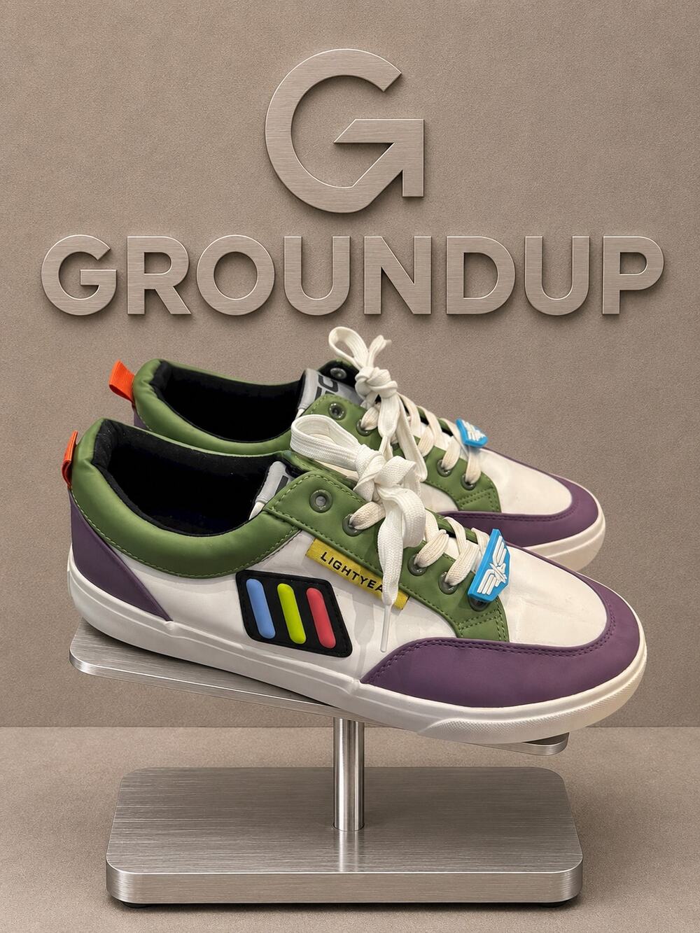 Ground Up Disney Pixar Lightyear Buzz Sneakers Men’s 10 White Green Purple